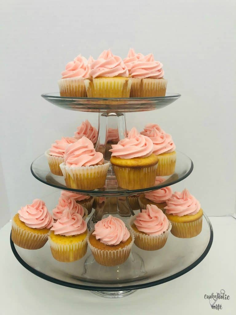 lemon cupcakes with lemon curd and strawberry buttercream 