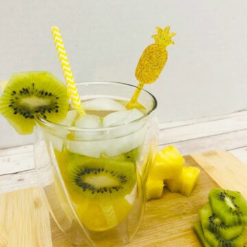 kiwi pineapple dream cocktail
