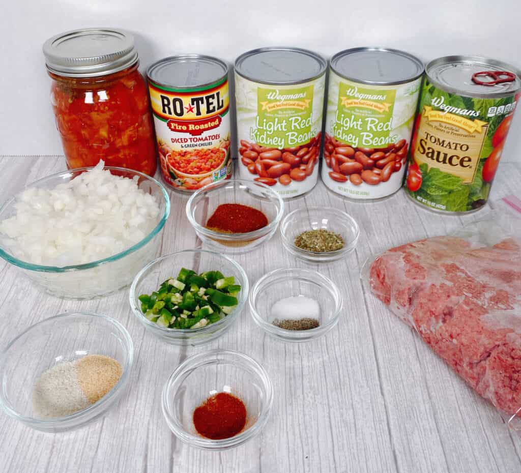 ingredients for crock pot beef and bean chili 