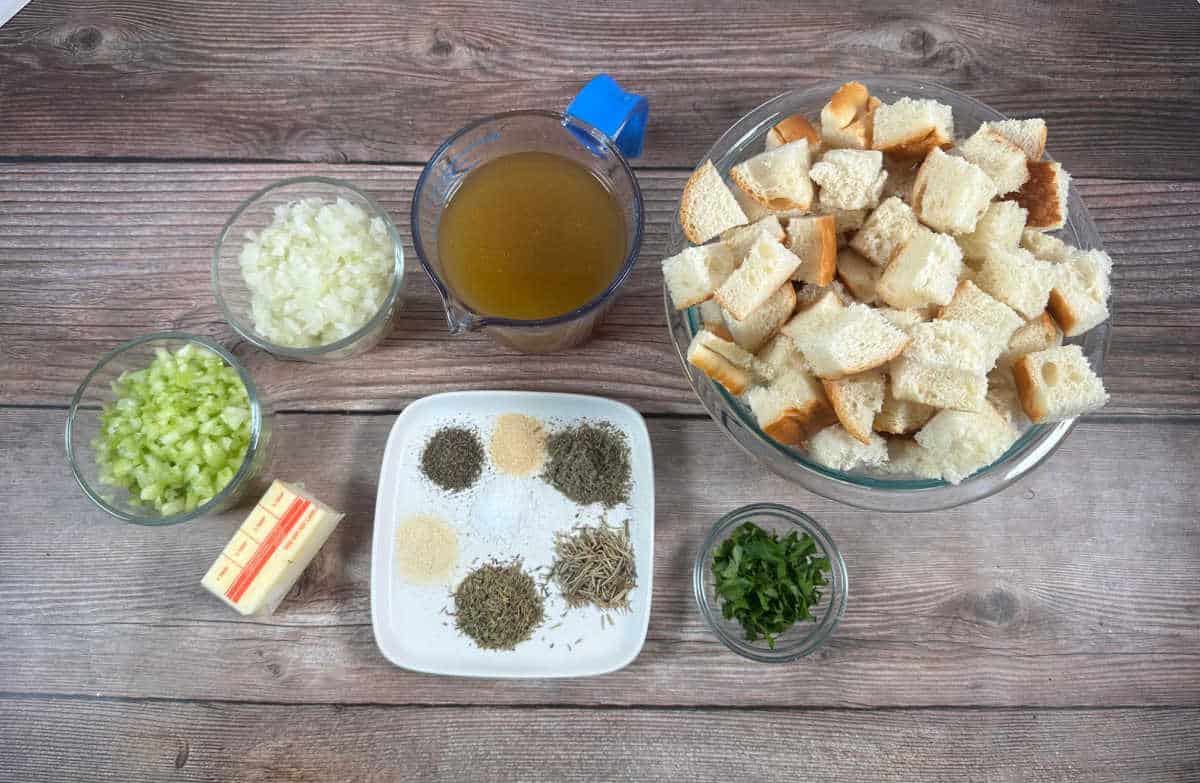 Ingredients for the recipe in glass bowls on a wooden background.